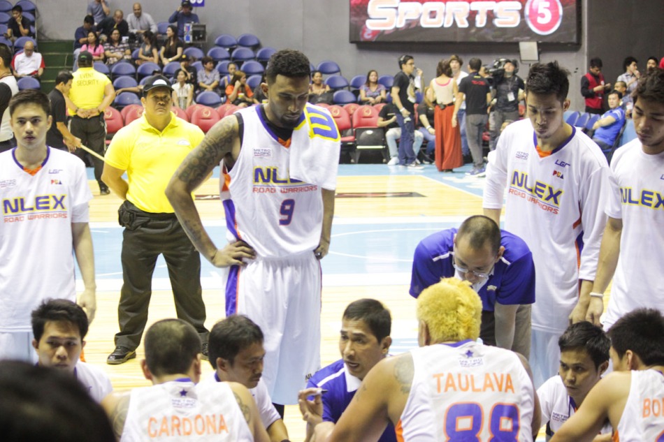 NLEX acting head Coach Adonis Tierra was calling the shots in the huddle early in the 1st quarter. Catch PBA games live in SMART ARANETA Coliseum. If not you can watch the PBA’s 40th season live airing on TV5 five times a week on TUES, WED and FRI, with the first game at 4:15 p.m. and the second game at 7 p.m.; on SAT at 5 p.m.; and SUN at 3 p.m. and 5 p.m. Photo by Jude Bautista