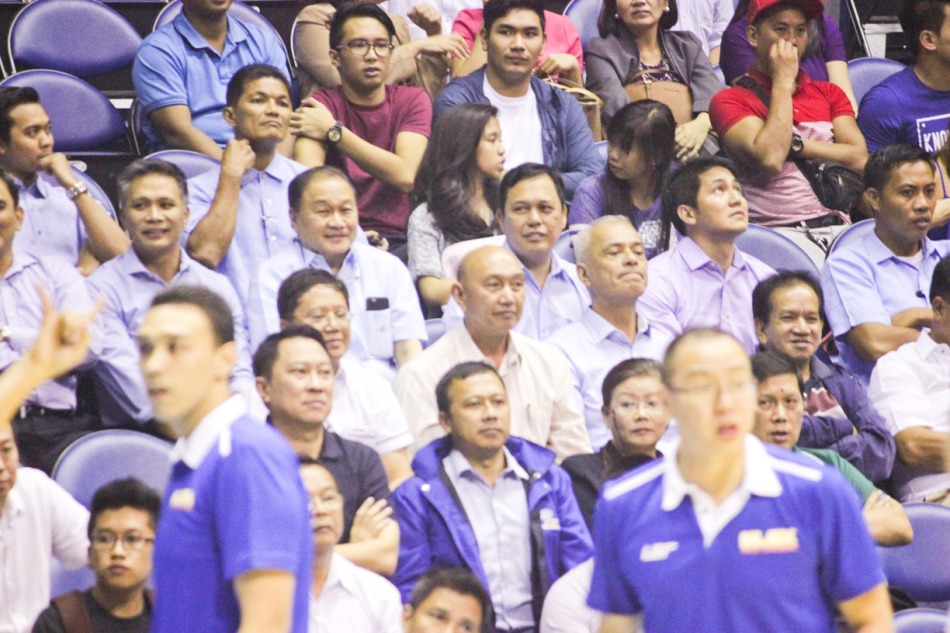 MVP has light moment with CEOs during tense game. Catch PBA games live in SMART ARANETA Coliseum. If not you can watch the PBA’s 40th season live airing on TV5 five times a week on TUES, WED and FRI, with the first game at 4:15 p.m. and the second game at 7 p.m.; on SAT at 5 p.m.; and SUN at 3 p.m. and 5 p.m. Photo by Jude Bautista